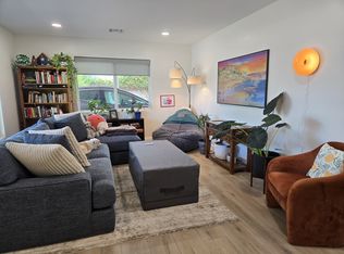 911 W Verde Ln, Phoenix, AZ 85013