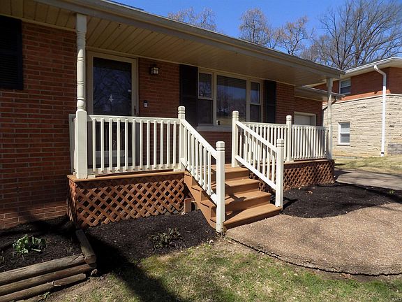 3rd image of 5700 Twickingham Dr