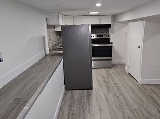 1223 Lincoln Rd #BASEMENT, Windsor, ON N8Y2H9