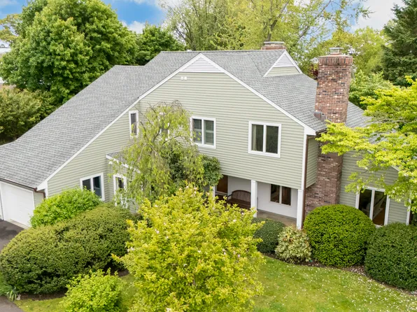 6 Weeds Landing, Darien, CT 06820