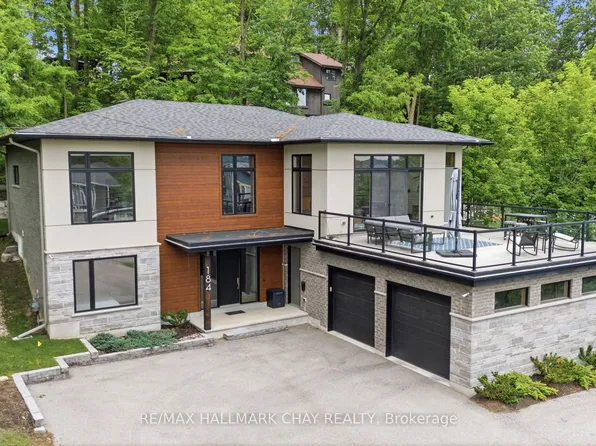 184 Shanty Bay Rd, Barrie, ON L4M 1E4