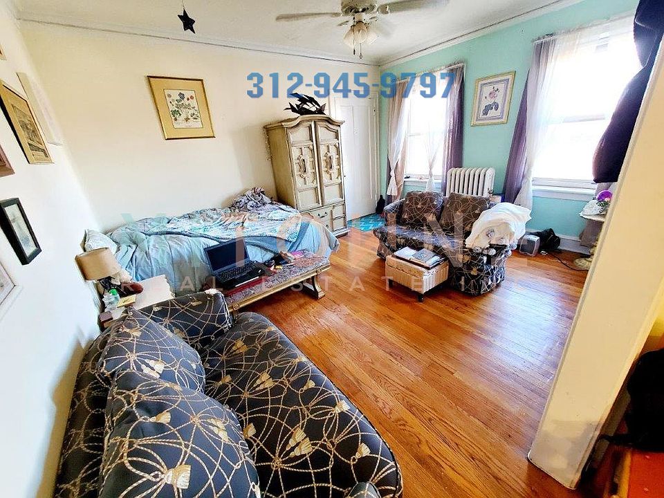 1st image of 7600 N Ashland Ave #3E