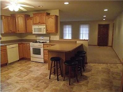 5th image of 40 Crestview Dr Unit 11
