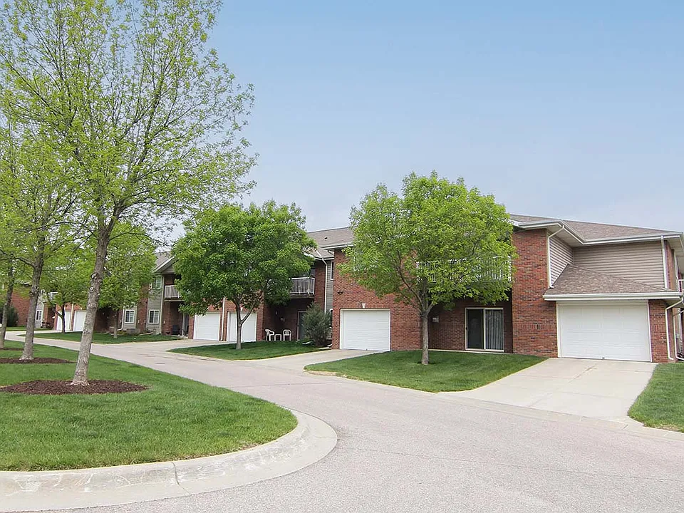 You'll love our tree-lined streets that feature tons of greenery.