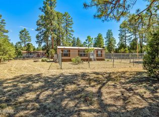 2893 Wahoo Rd, Overgaard, AZ 85933