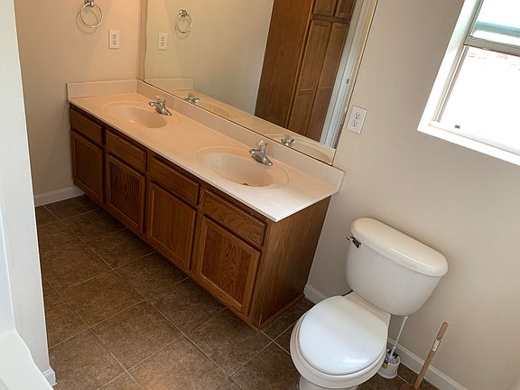 4th image of 26258 Poplar Glen Dr