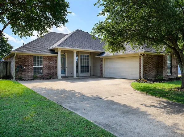 5028 Tensas Dr, Bossier City, LA 71111