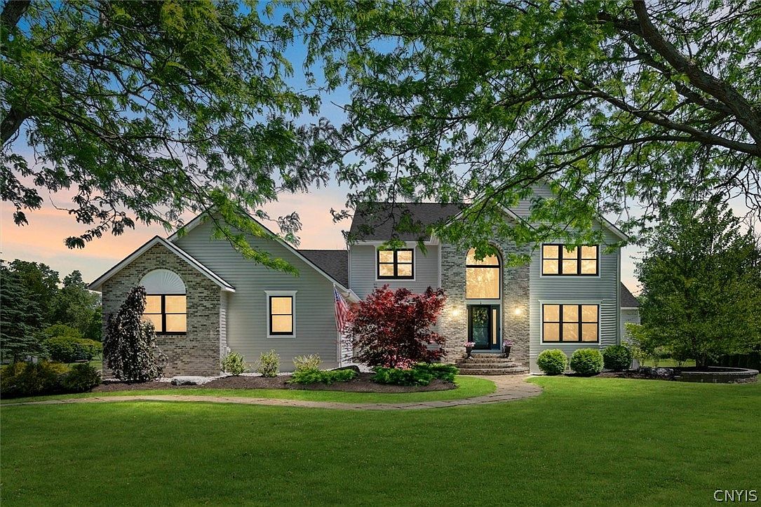8230 Ashington Dr, Baldwinsville, NY 13027 | Zillow