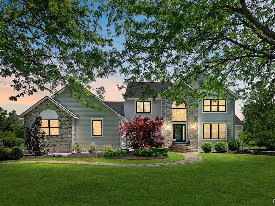 1st image of 8230 Ashington Dr