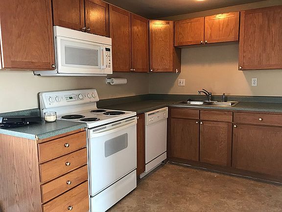 3rd image of 3010 E Bijou St APT 5C