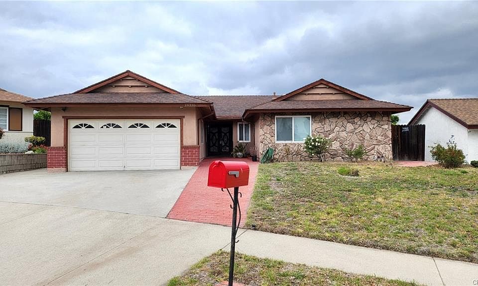 1st image of 19346 Andrada Dr