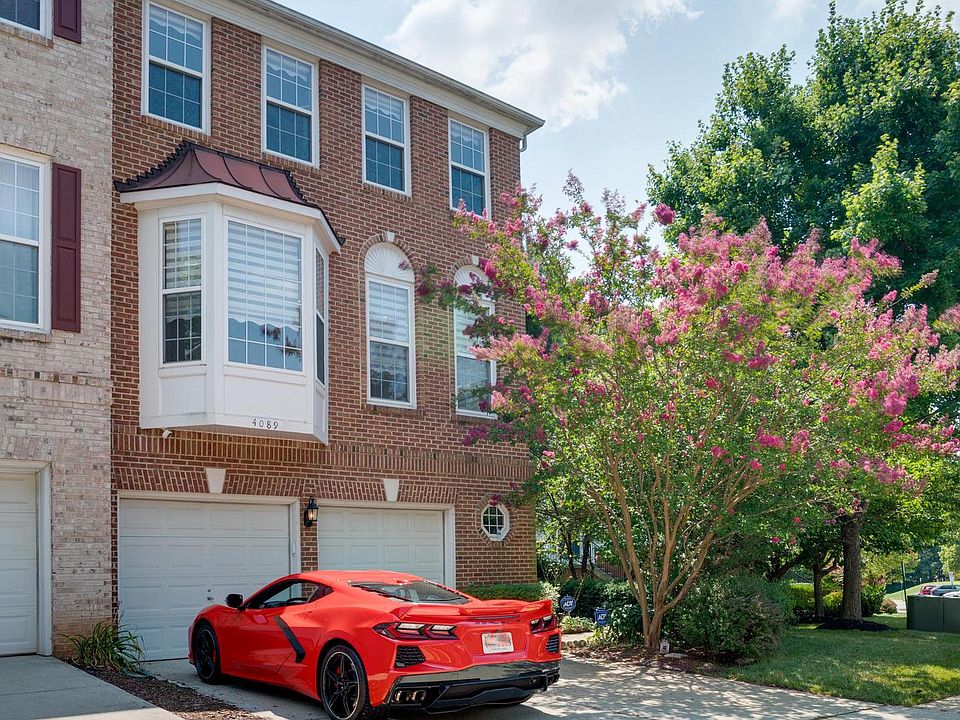 1st image of 4089 Oak Village Lndg