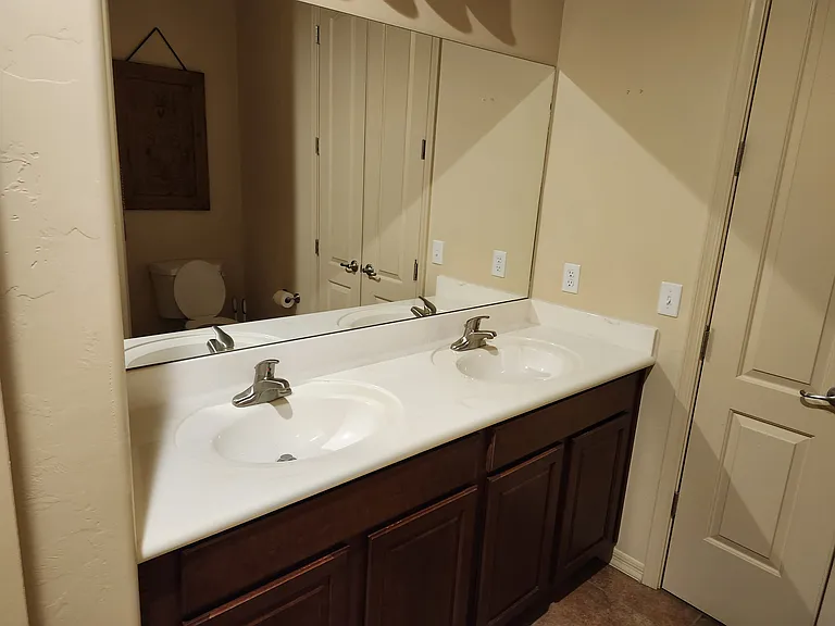 1301 Golden Gate Way — Photo 10