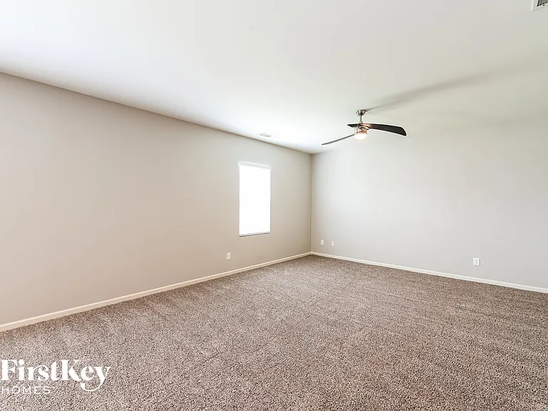 17 Apalachee Dr — Photo 2