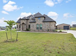 518 Christian Way, Azle, TX 76020