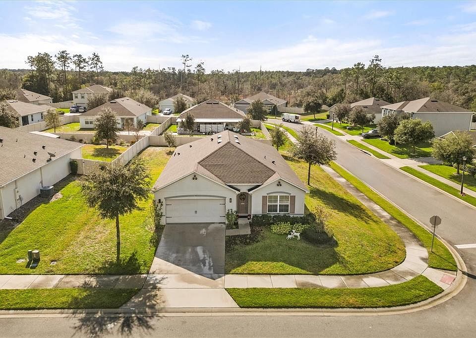 1st image of 201 Wood Hollow Rd