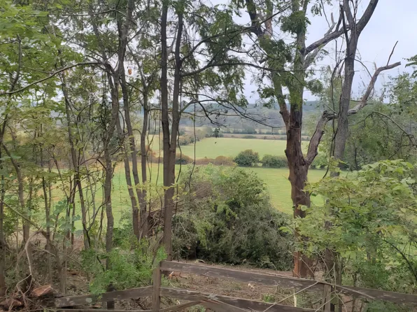 000 E Farm Road 164, Springfield, MO 65809