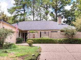 414 W Fair Harbor Ln, Houston, TX 77079
