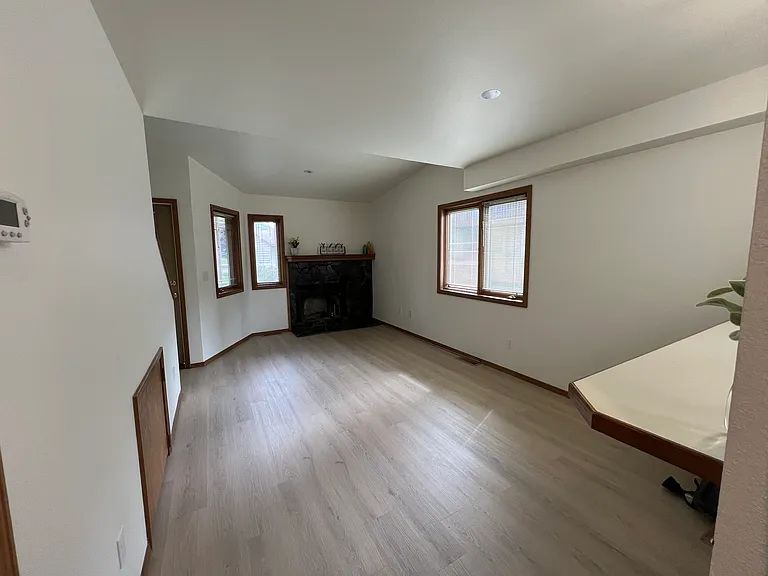 10212 Jamestown Dr #I — Photo 7
