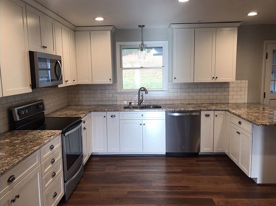 2nd image of 3981 E Point Rd