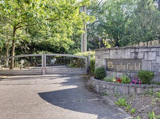 8829 SW Brightfield Cir, Tigard, OR 97223