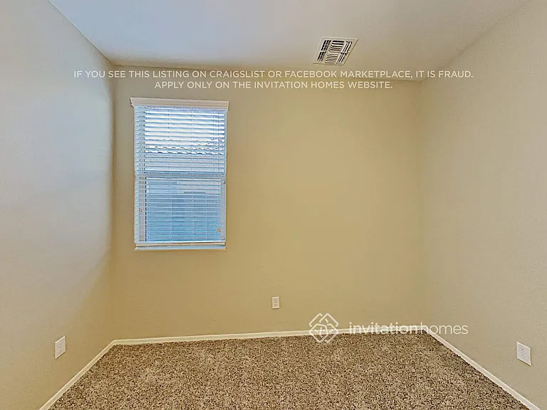 19581 W Harrison St — Photo 10