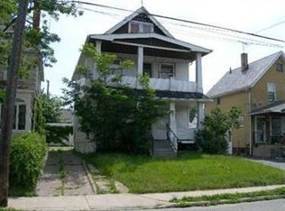 2075 W 104th St, Cleveland, OH