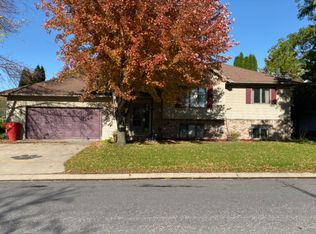 210 4th Ave SE, Plainview, MN 55964