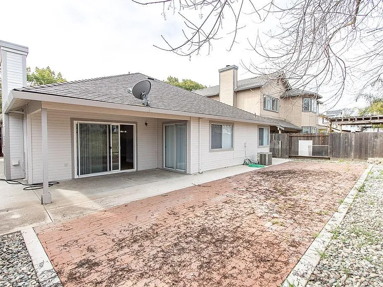 757 Waddell Way — Photo 13