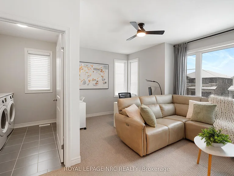 20 Myrtle St — Photo 27