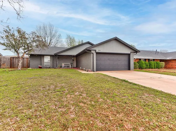 1004 S Neptune Rd, Edmond, OK 73003