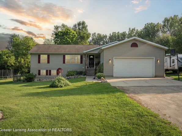 6932 E Nye Hwy, Eaton Rapids, MI 48827