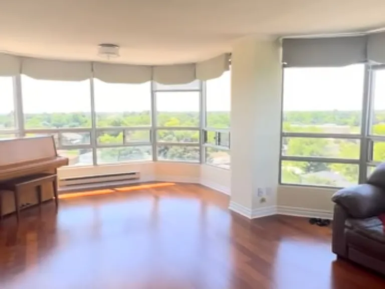 310 Mill St S #809 — Photo 2
