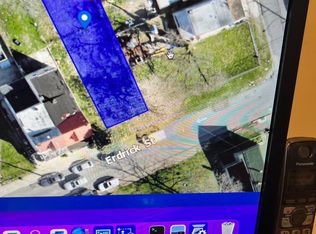 8072 Erdrick St, Philadelphia, PA 19136