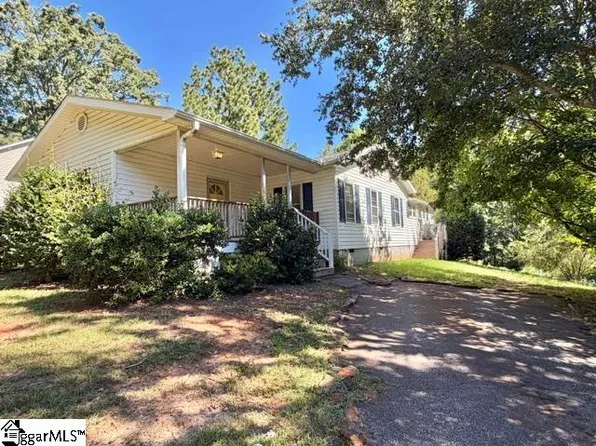 440 Cothran Creek Rd, Inman, SC 29349