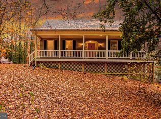 107 Timber Run Ln, Weems, VA 22576