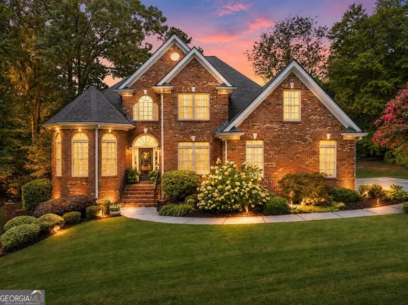 1503 Cleveland Ct, Loganville, GA 30052