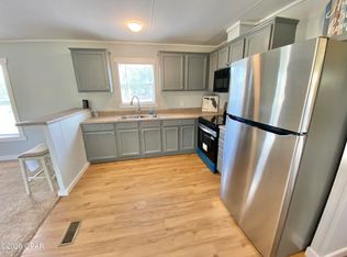 352 Michael St, Wewahitchka, FL 32465