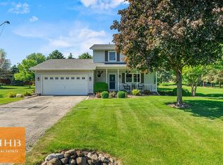 3936 Sunnyvale Dr, Deforest, WI 53532