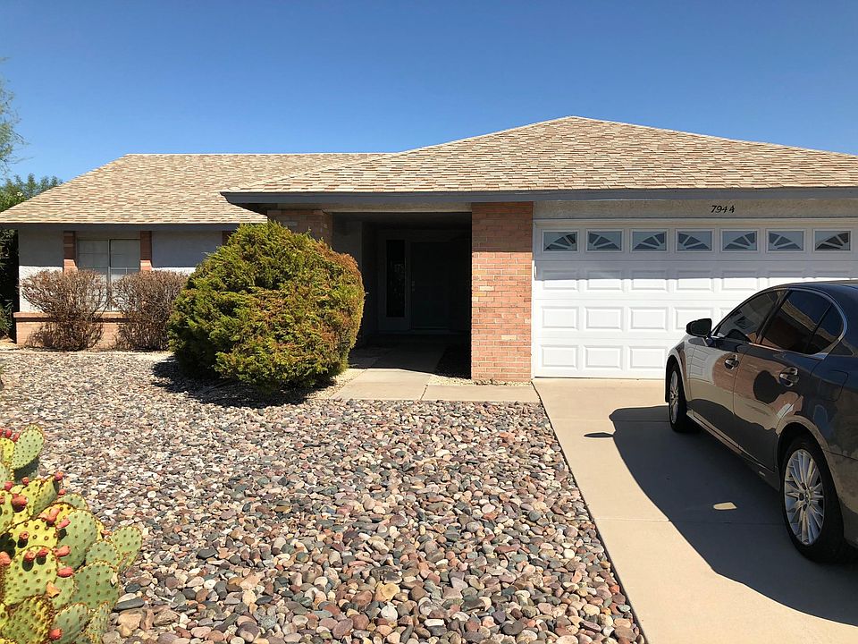 1st image of 7944 W Larkspur Dr