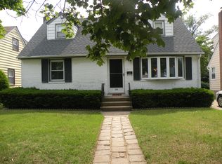 115 Central Ave, New Hyde Park, NY 11040