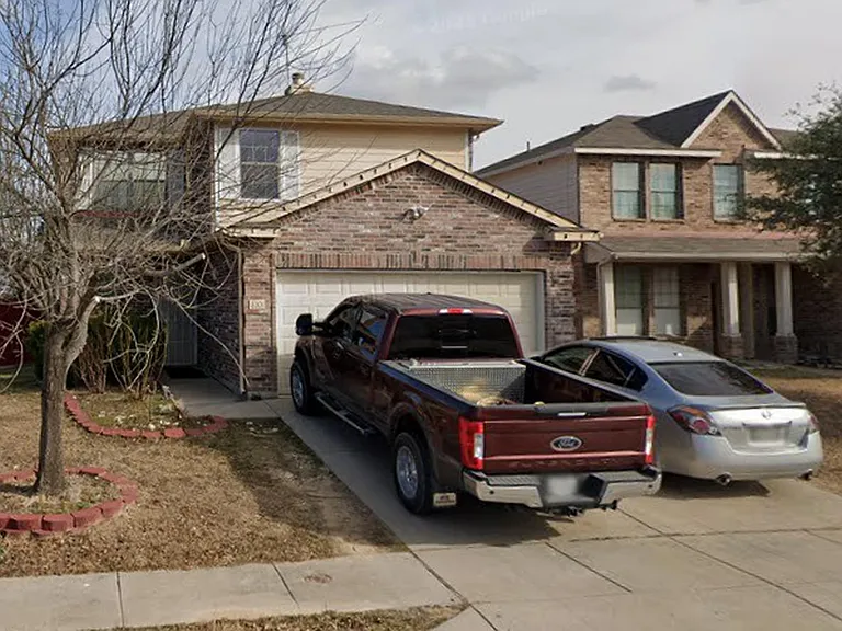8101 Southern Pine Way — Photo 1