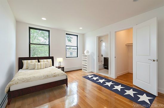 5th image of 235 Marion Street