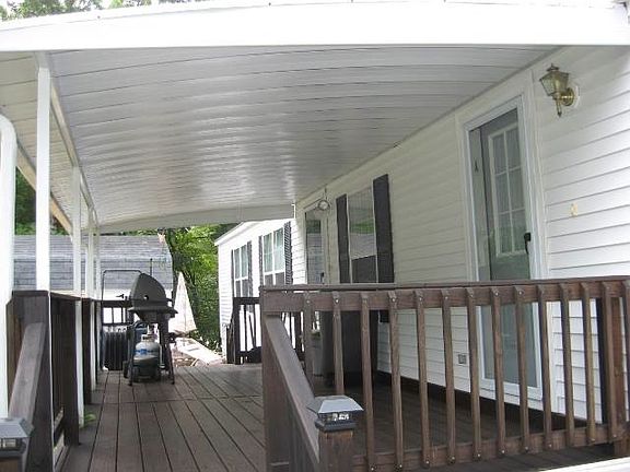 4th image of 70 Farmwood Dr