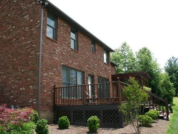 2nd image of 1026 N Plantation Drive