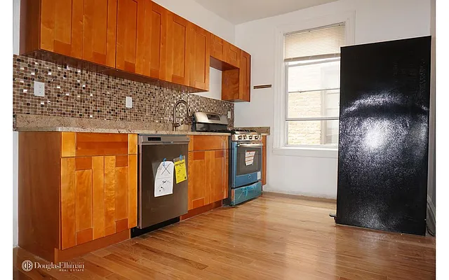 Rented by Douglas Elliman | media 13