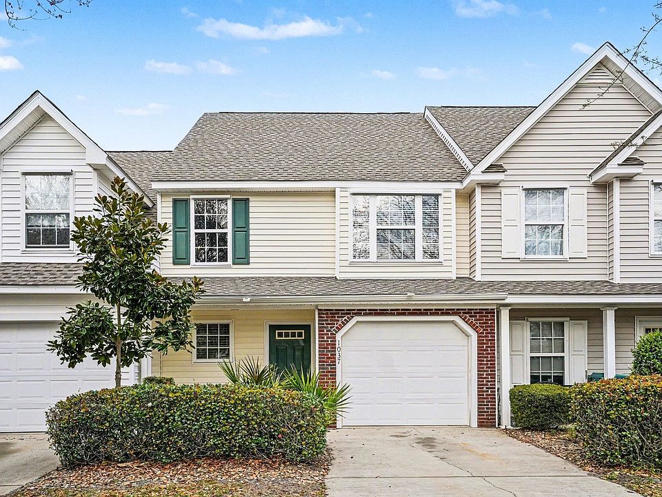 1st image of 1037 Stanton Pl. #1037