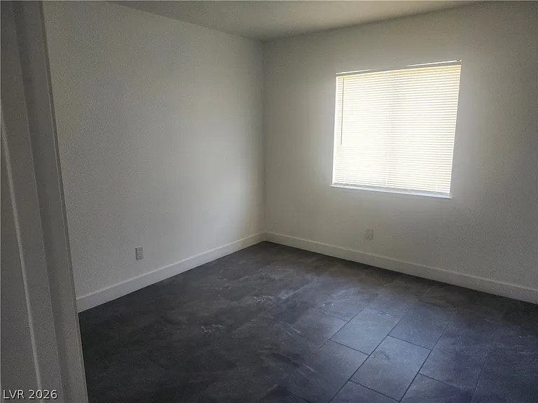 3437 E Cheyenne Ave #C — Photo 5