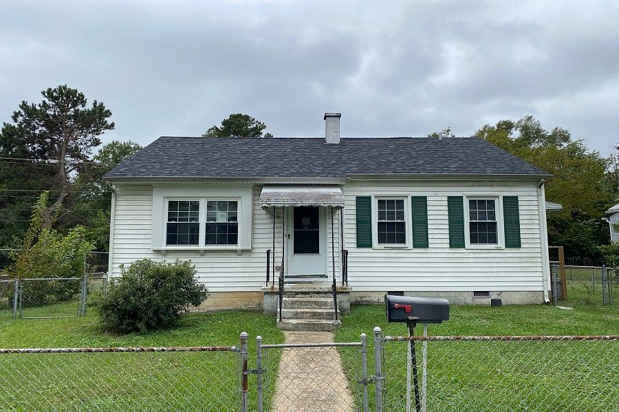 1st image of 718 Hill Top Dr