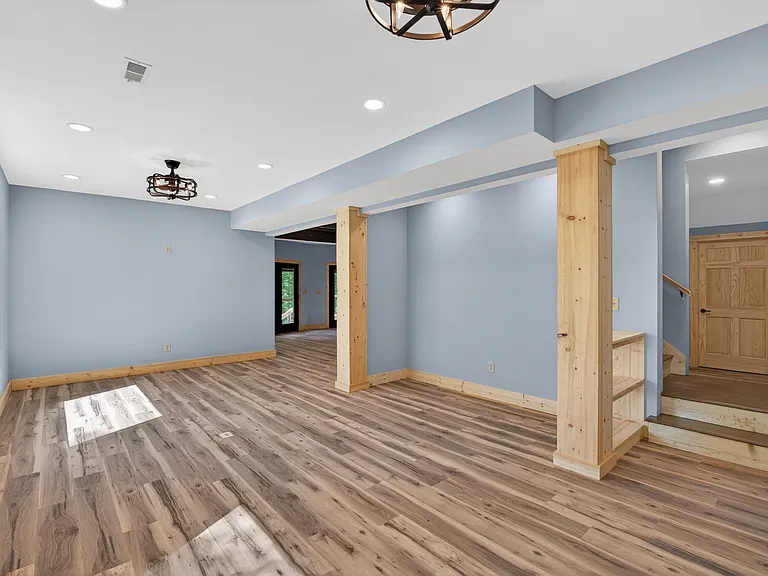 308 Acres Ct — Photo 38